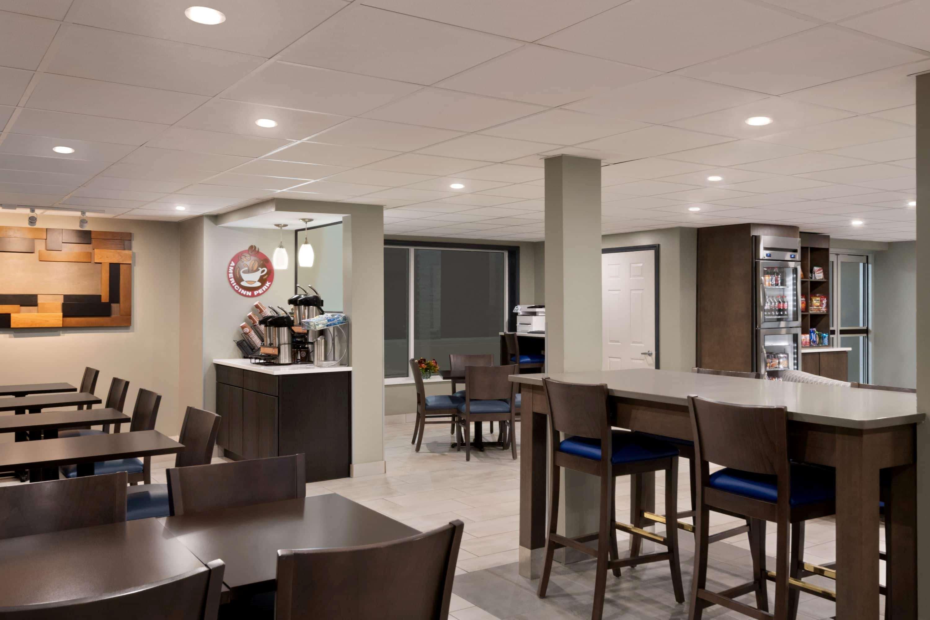 Hotel Americinn By Wyndham 3*