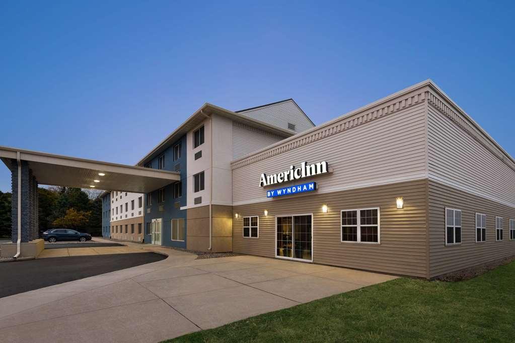 Hotel Americinn By Wyndham 3*